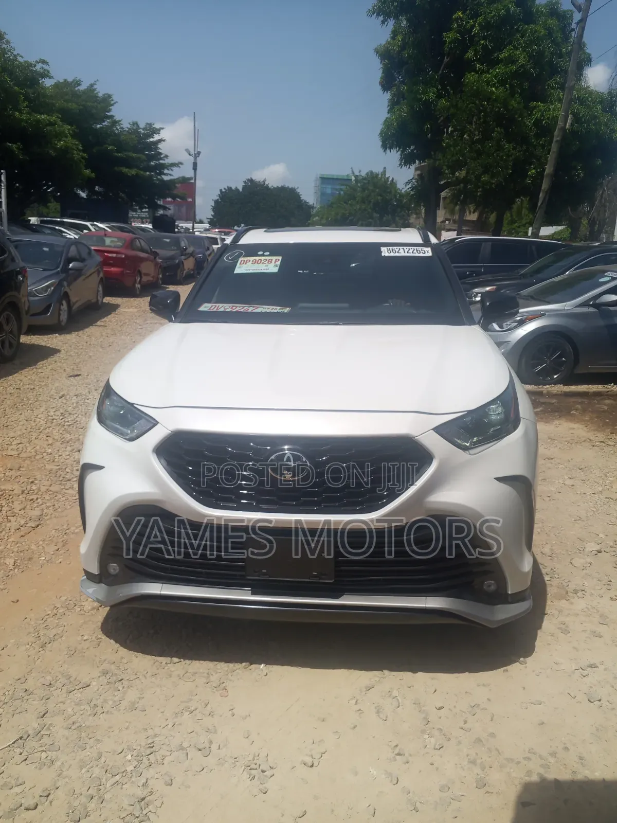 Toyota Highlander XSE AWD 2023 White