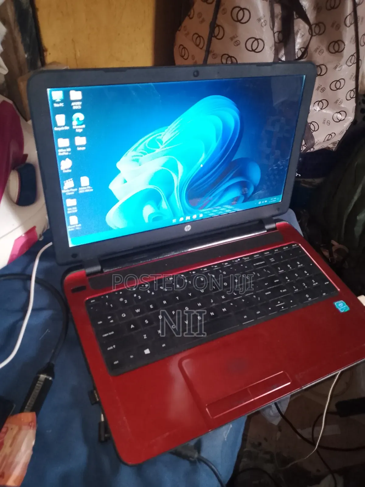 Laptop HP 15-dy1031wm 8GB Intel Core i5 HDD+SSD 750GB