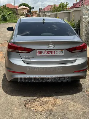 Hyundai Elantra Sport Sedan FWD (1.6L 4cyl 6M) 2017 Silver