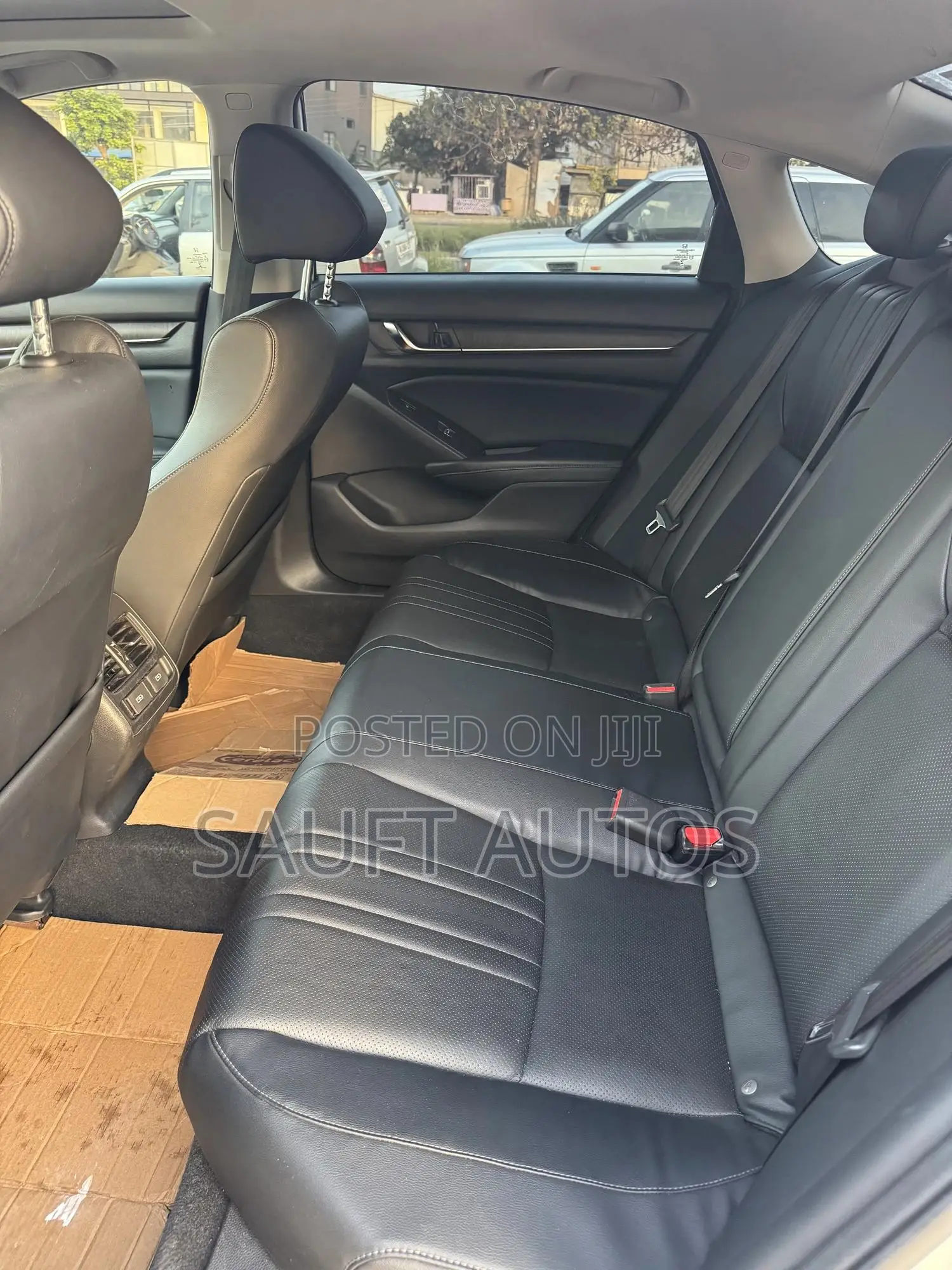 Honda Accord Touring 2018 White