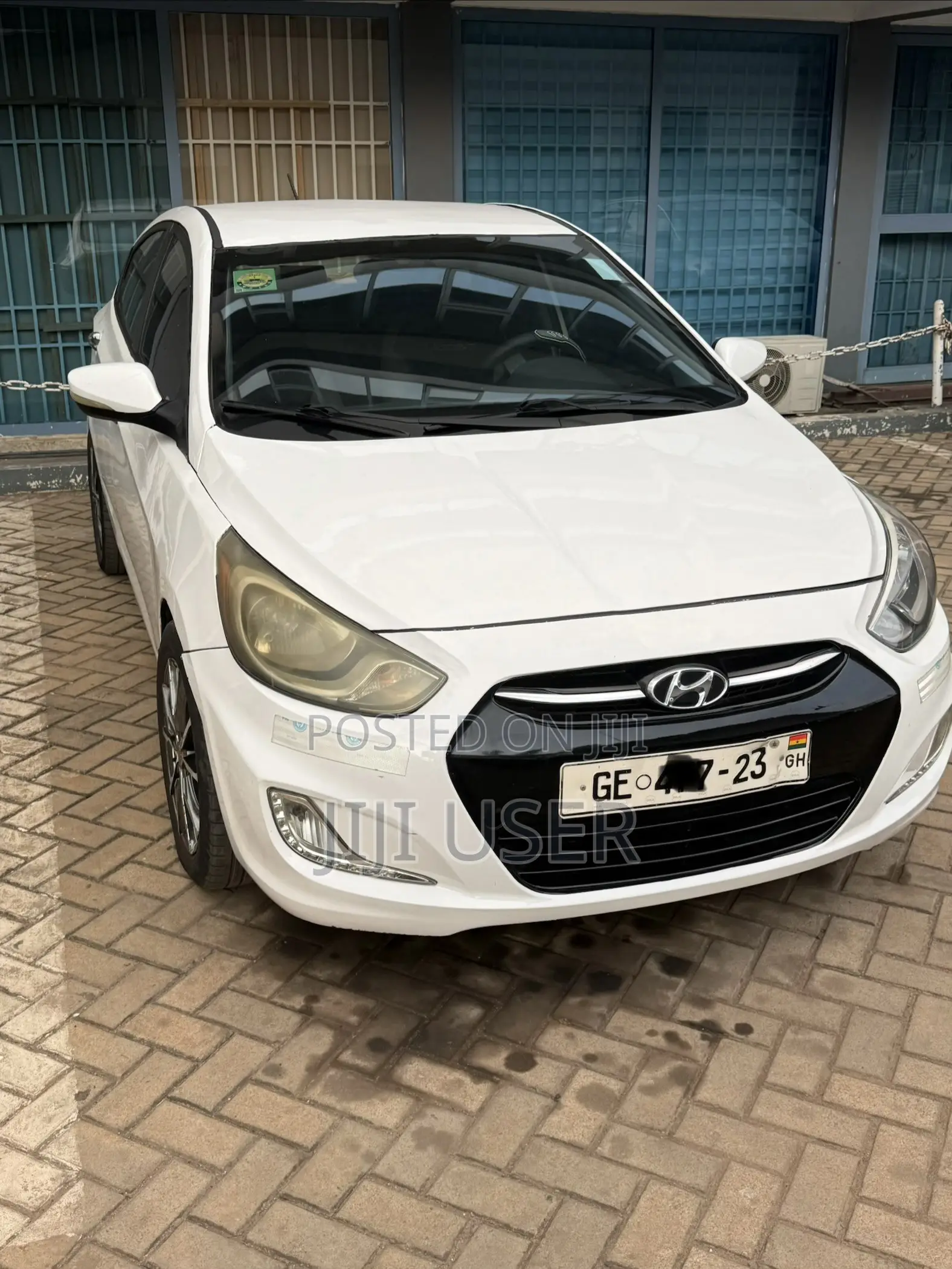 Hyundai Accent SE Sedan 2017 White