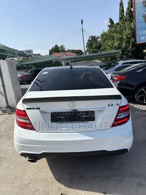 Mercedes-Benz C250 2014 White