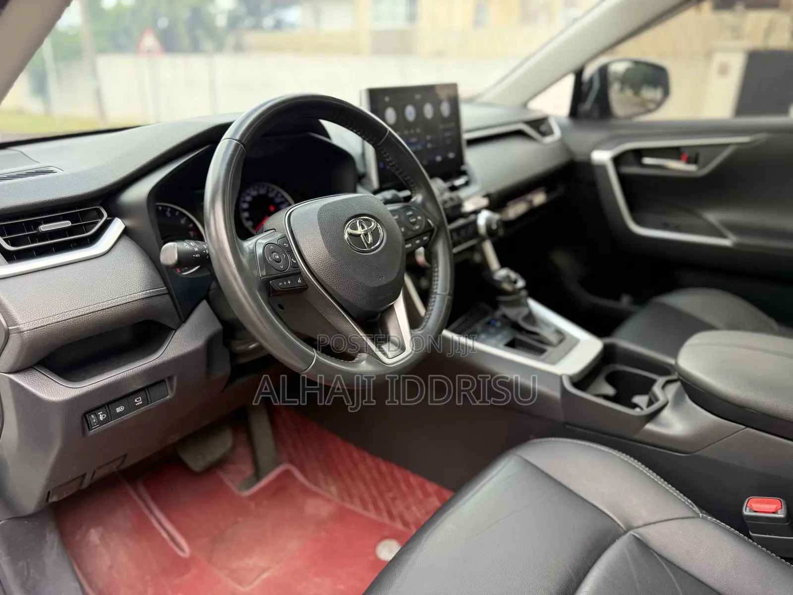 Toyota RAV4 Limited 2022 White