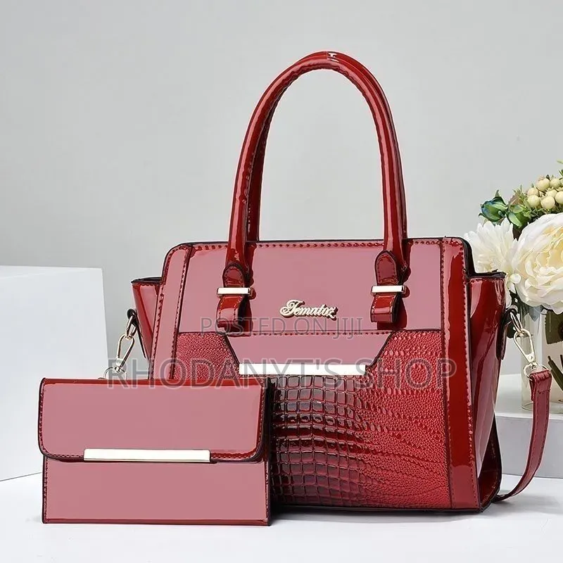 Elegant 2-Piece Designer Handbag Set