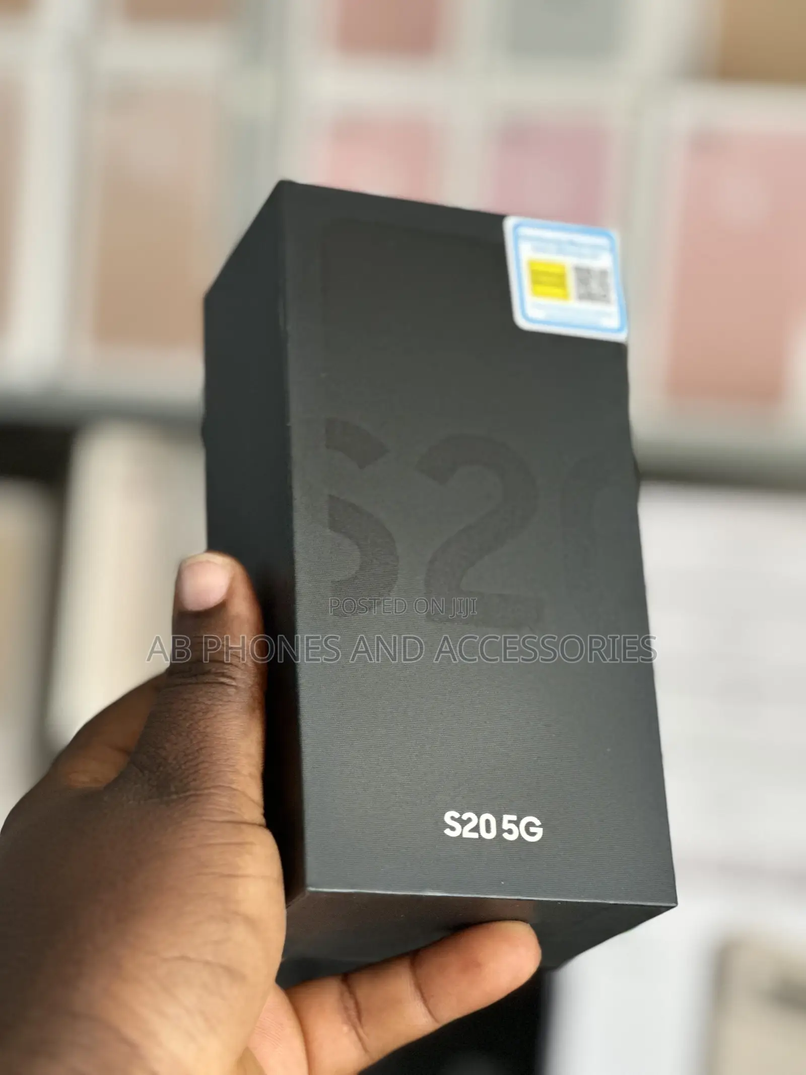 New Samsung Galaxy S20 128 GB Black