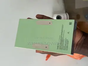 New Google Pixel 9 128 GB Green