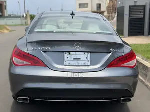 Mercedes-Benz CLA-Class 2016 Silver