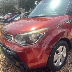 Kia Soul Base Hatchback 2016 Orange