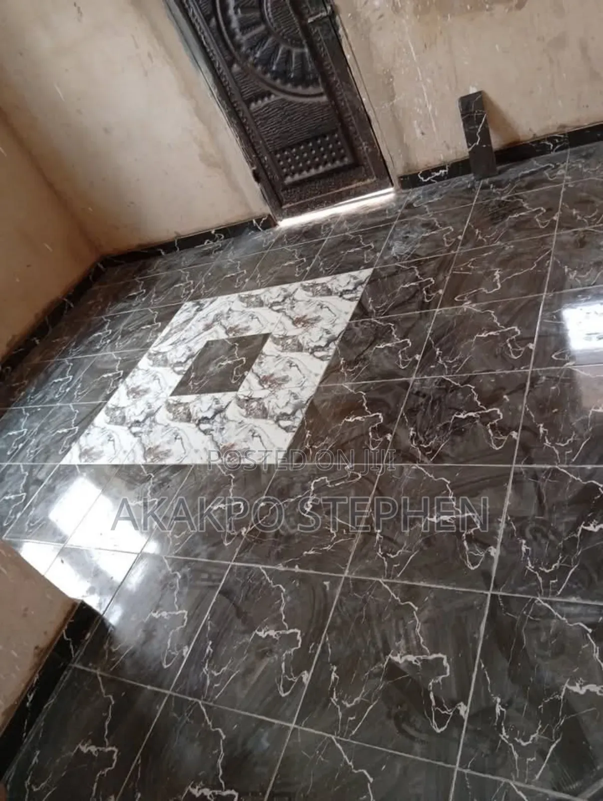 Hands Are Bless Tiling