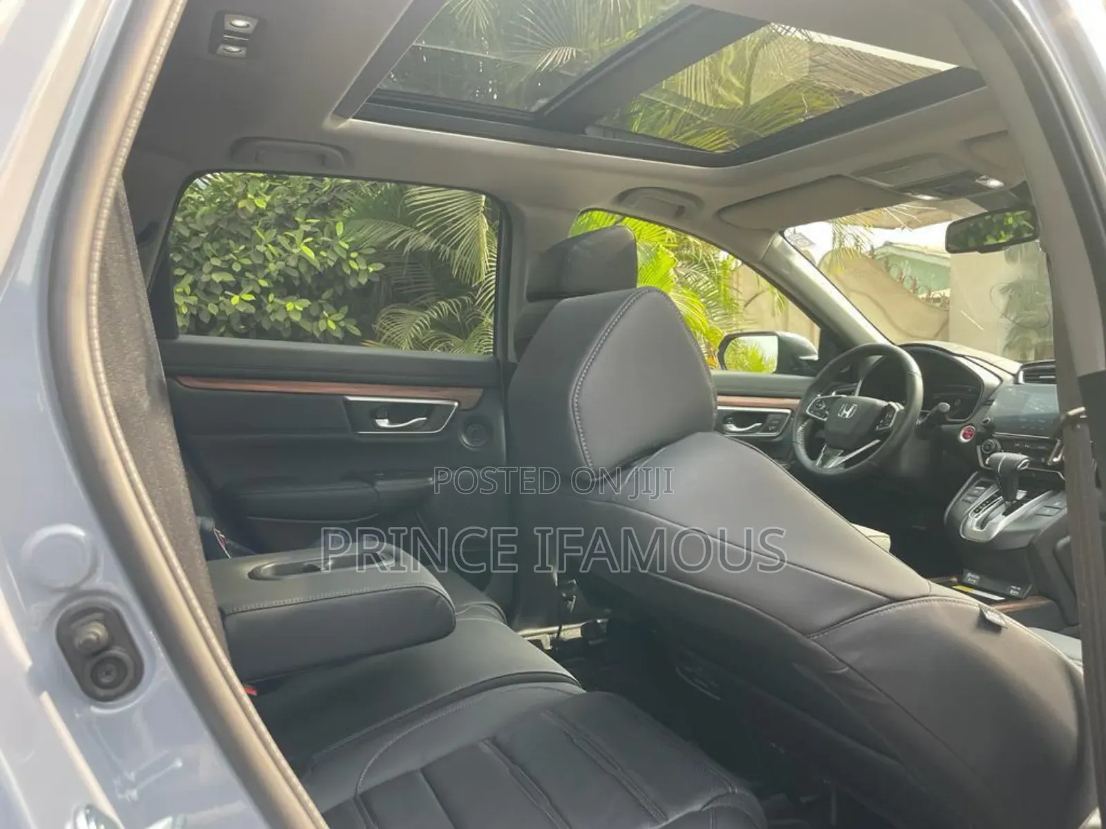 Honda CR-V Touring 2022 Pearl
