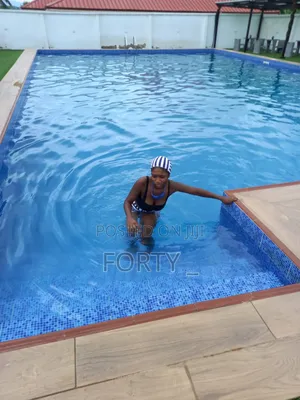 Weekend Swimming Lessons