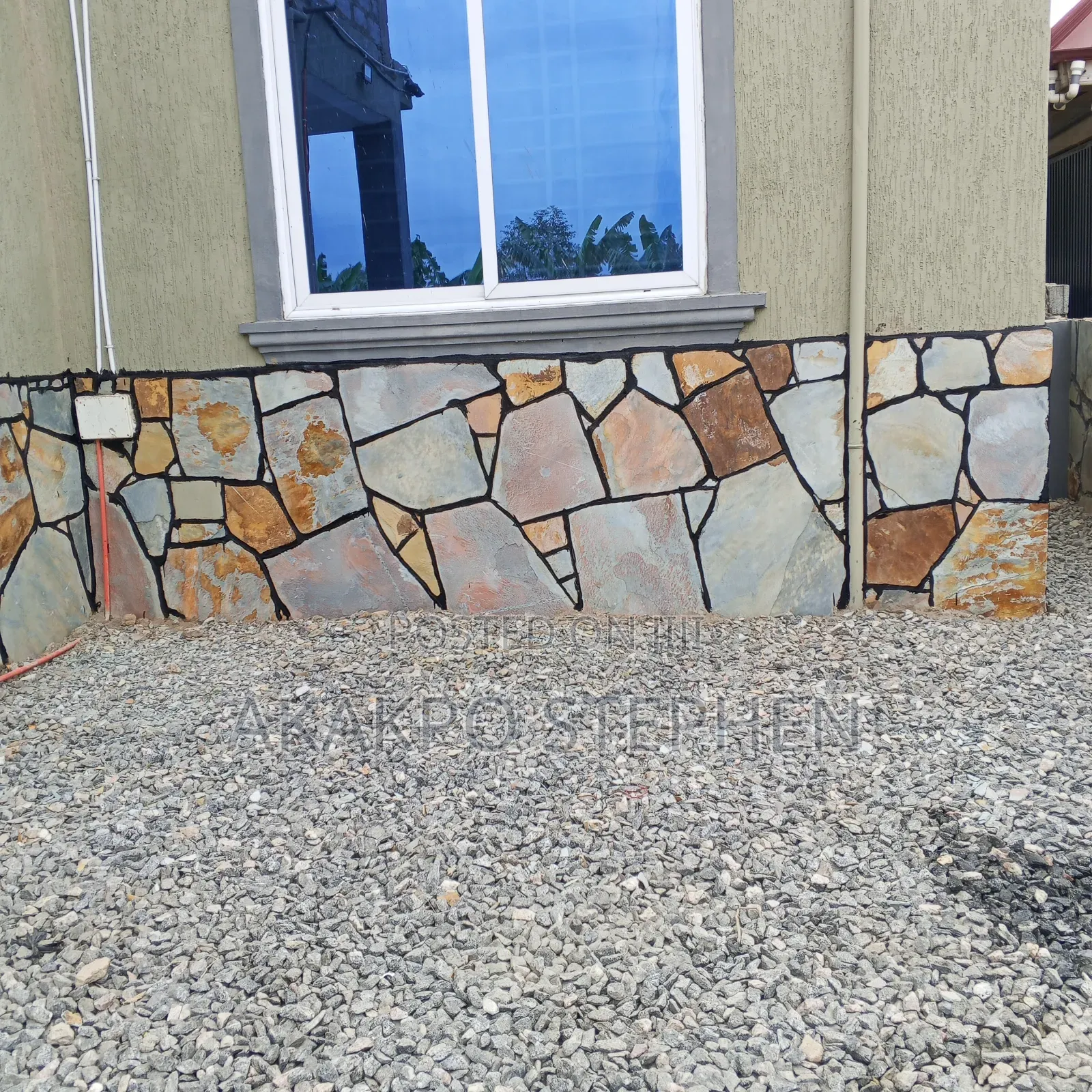 Natural Stones House