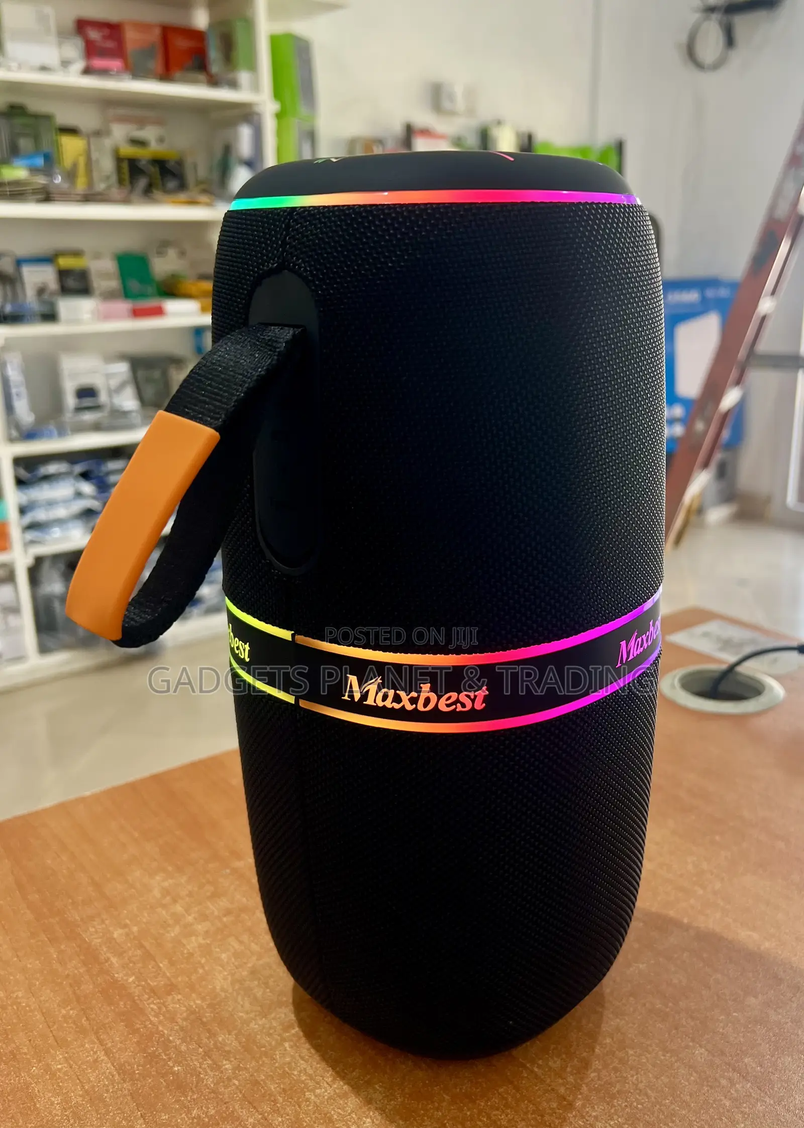 Maxbest M17 Pro RGB Sleek Waterproof Bluetooth Speaker - Black