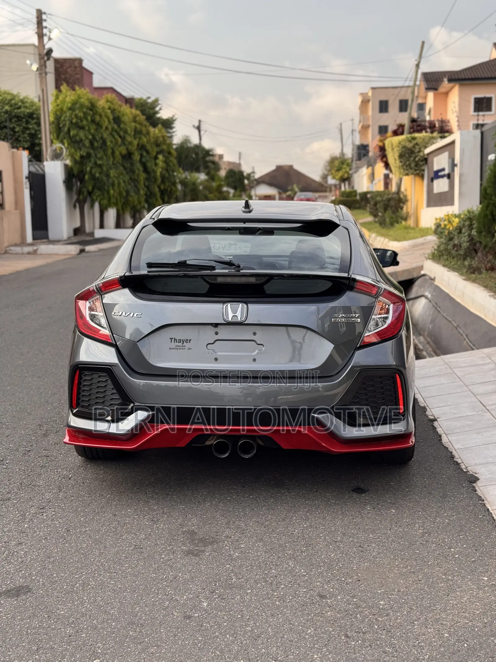 Honda Civic Sport Touring 4dr Hatchback (1.5L 4cyl) 2017 Gray