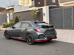 Honda Civic Sport Touring 4dr Hatchback (1.5L 4cyl) 2017 Gray