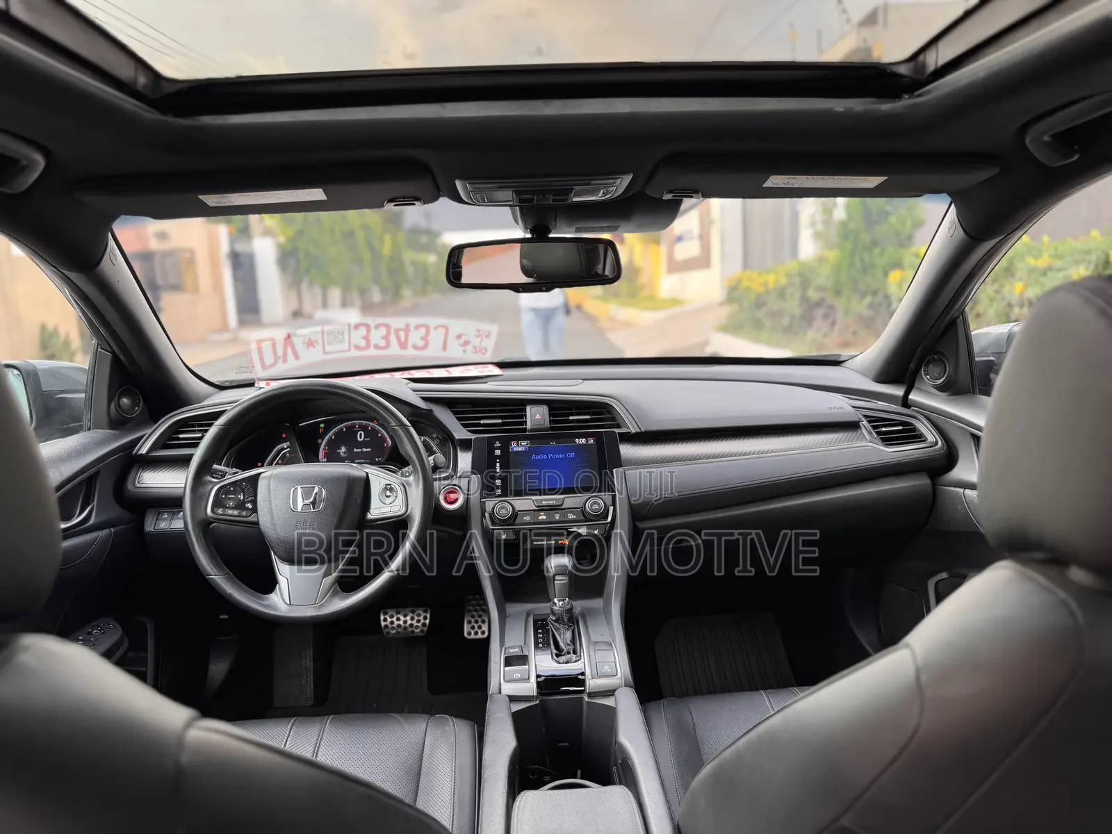 Honda Civic Sport Touring 4dr Hatchback (1.5L 4cyl) 2017 Gray