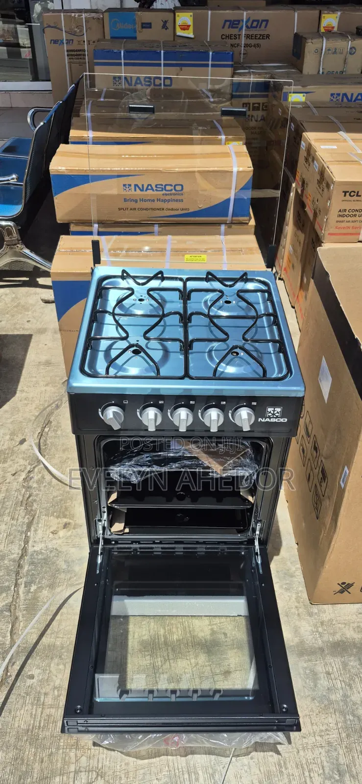 Nasco Gas Cooker 50by50 Black Colour Available