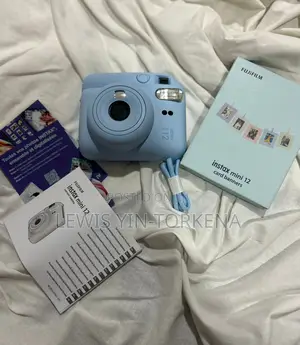 Instax Mini 12 Camera