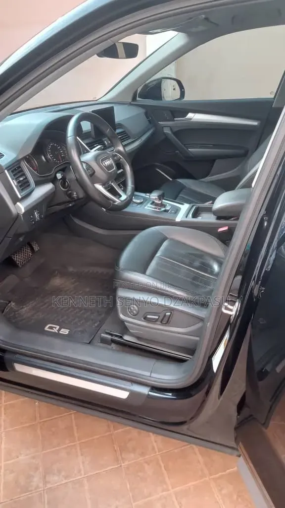 Audi Q5 45 Premium AWD quattro 2020 Black