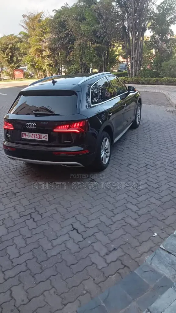 Audi Q5 45 Premium AWD quattro 2020 Black