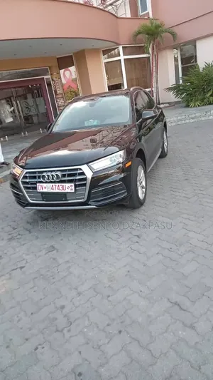 Audi Q5 45 Premium AWD quattro 2020 Black