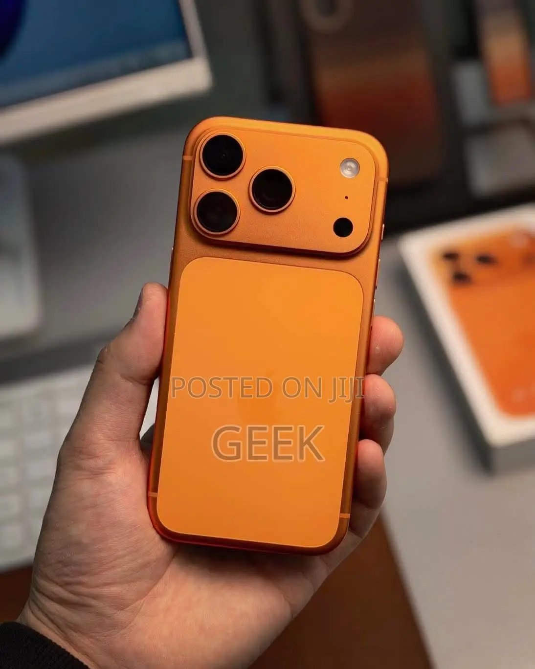 New Apple iPhone 17 Pro Max 256 GB Orange