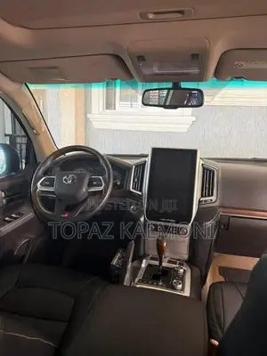 Toyota Land Cruiser 2016 Black