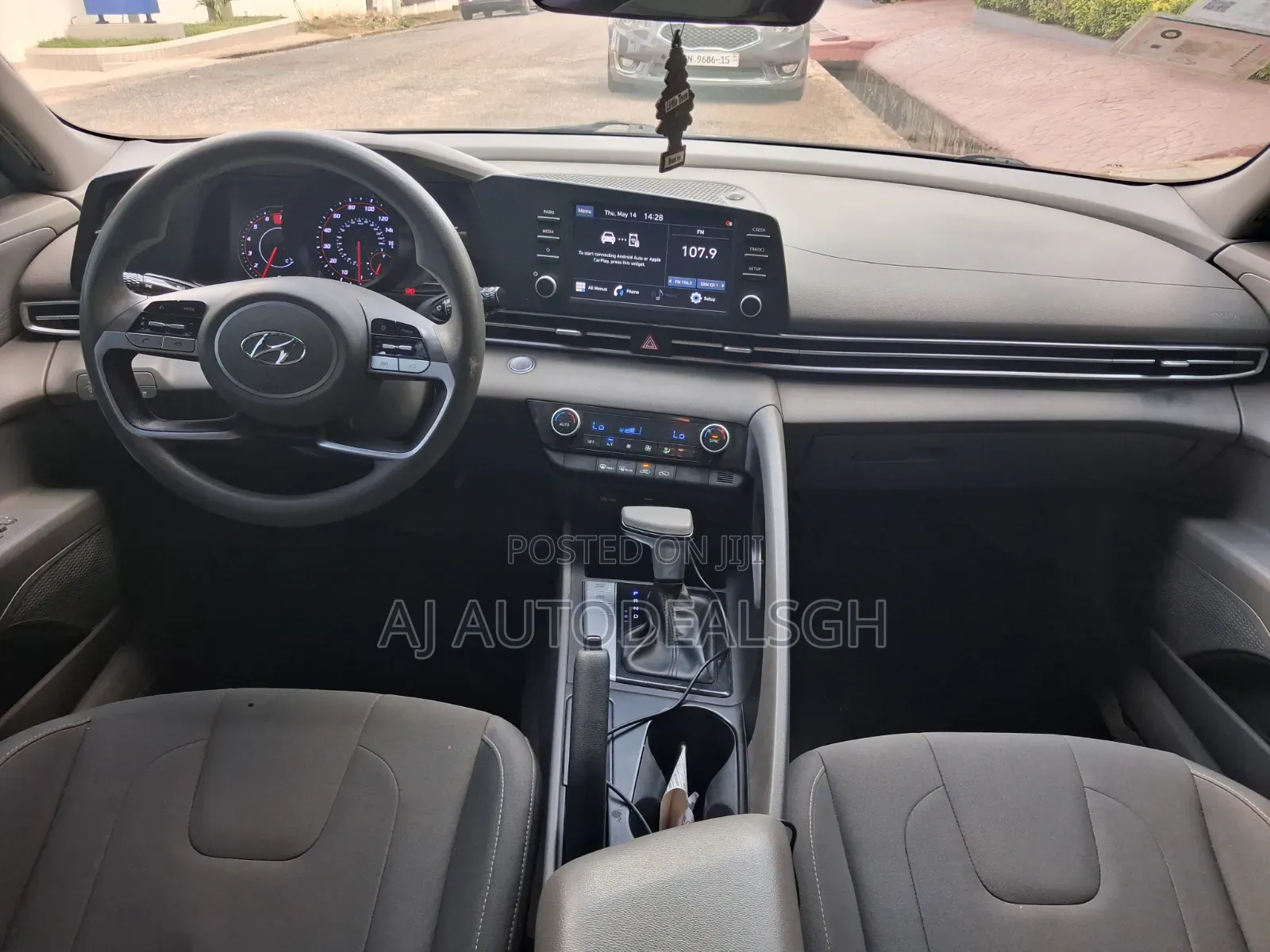 Hyundai Elantra Limited 2021 Black