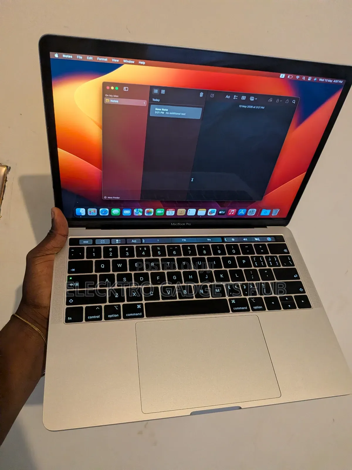 Laptop Apple MacBook Pro 2019 8GB Intel Core i5 SSD 128GB