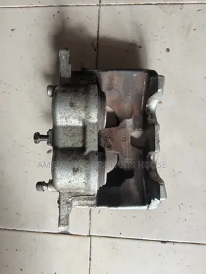 Ford Expedition/Lincoln Navigator Front Disc Brake Caliper