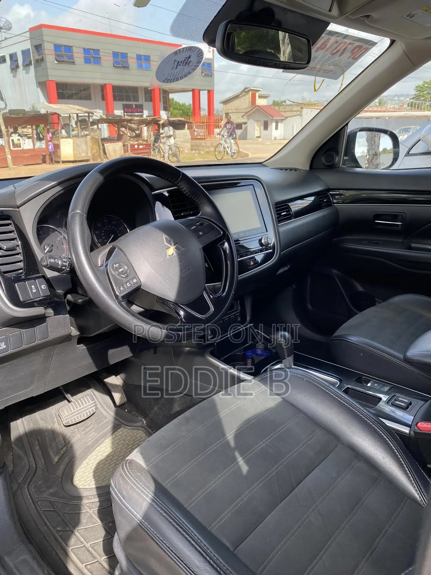 Mitsubishi Outlander SE FWD 2020 Black