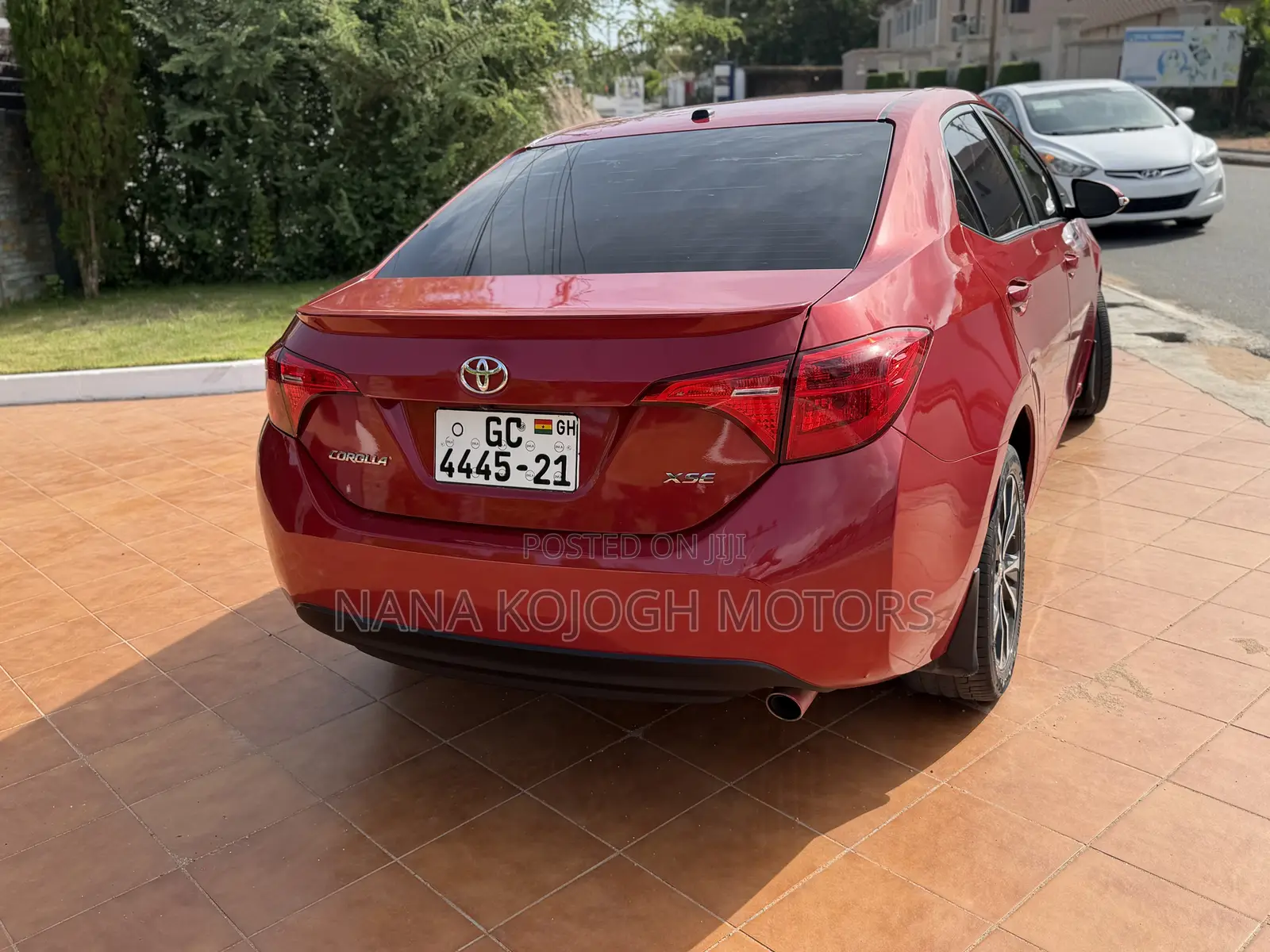 Toyota Corolla XSE (1.8L 4cyl 2A) 2018 Red