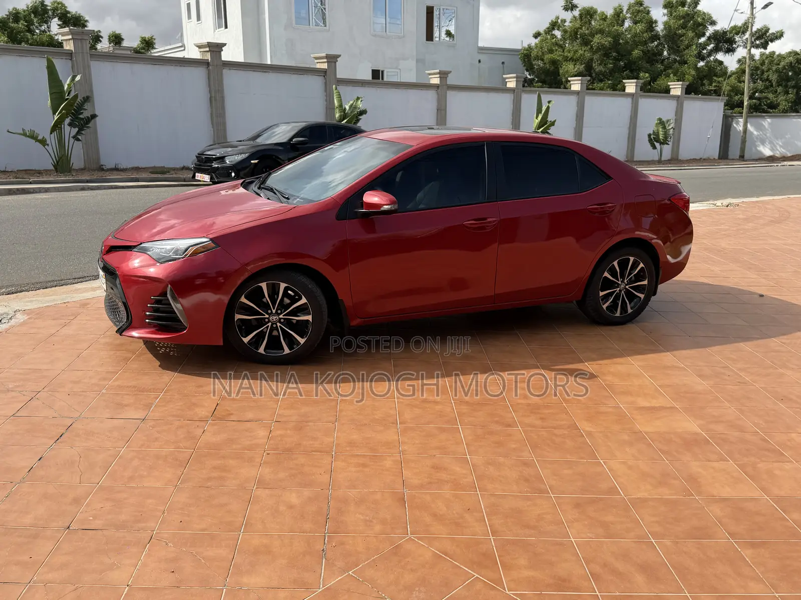 Toyota Corolla XSE (1.8L 4cyl 2A) 2018 Red