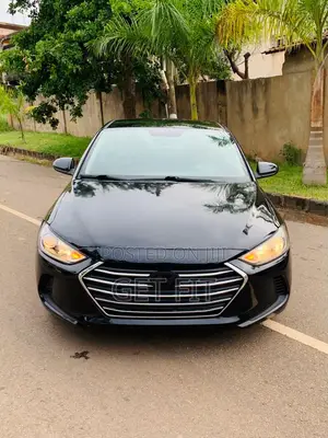 Hyundai Elantra SE Sedan FWD (2.0L 4cyl 6M) 2017 Black