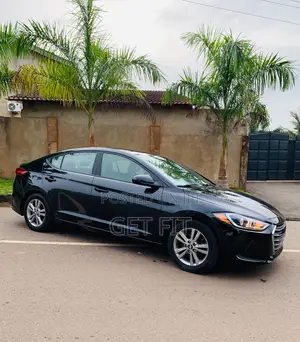 Hyundai Elantra SE Sedan FWD (2.0L 4cyl 6M) 2017 Black
