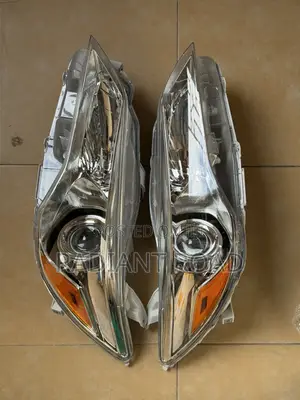 Toyota Camry 2016 Headlight