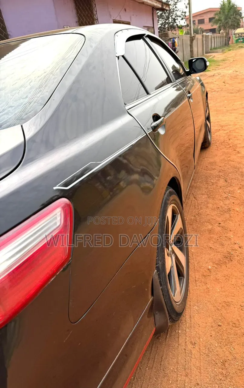 Toyota Camry LE V6 4dr Sedan (3.5L 6cyl 6AM) 2009 Black