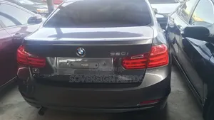 BMW 320i Sedan RWD 2014 Gray