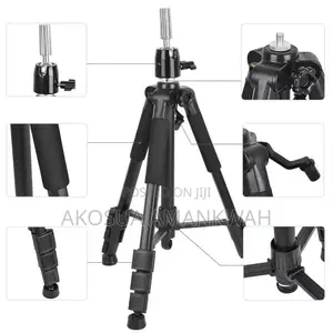 Mannequin Stand or Mannequin Tripod