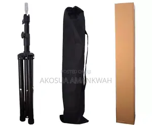 Mannequin Stand or Mannequin Tripod