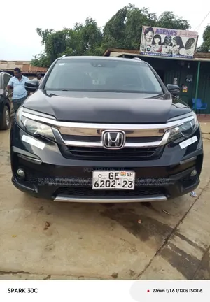 Honda Pilot Touring 4dr SUV 4WD (3.5L 6cyl 9A) 2016 Black