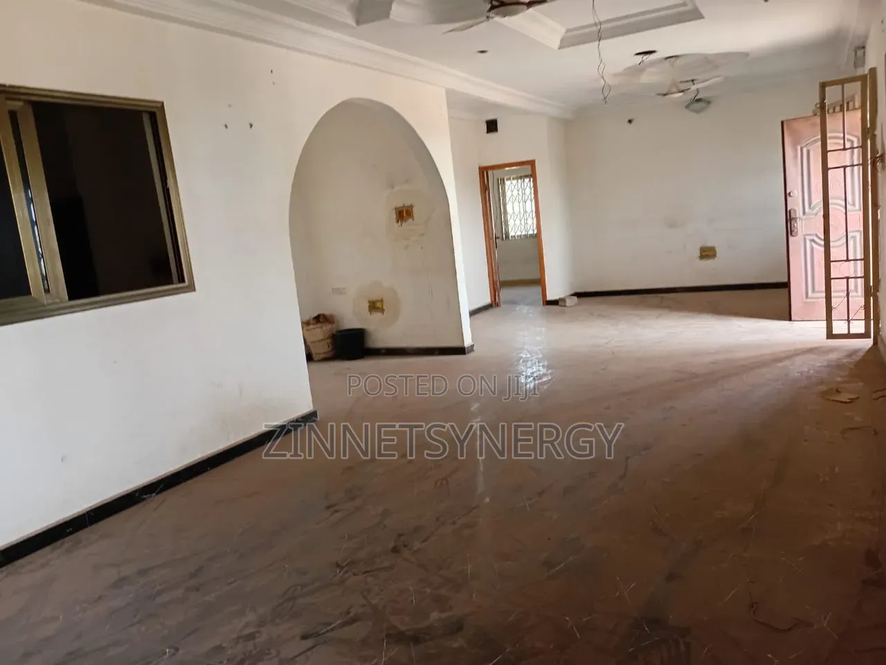 2bdrm Apartment in Community 25 for sale