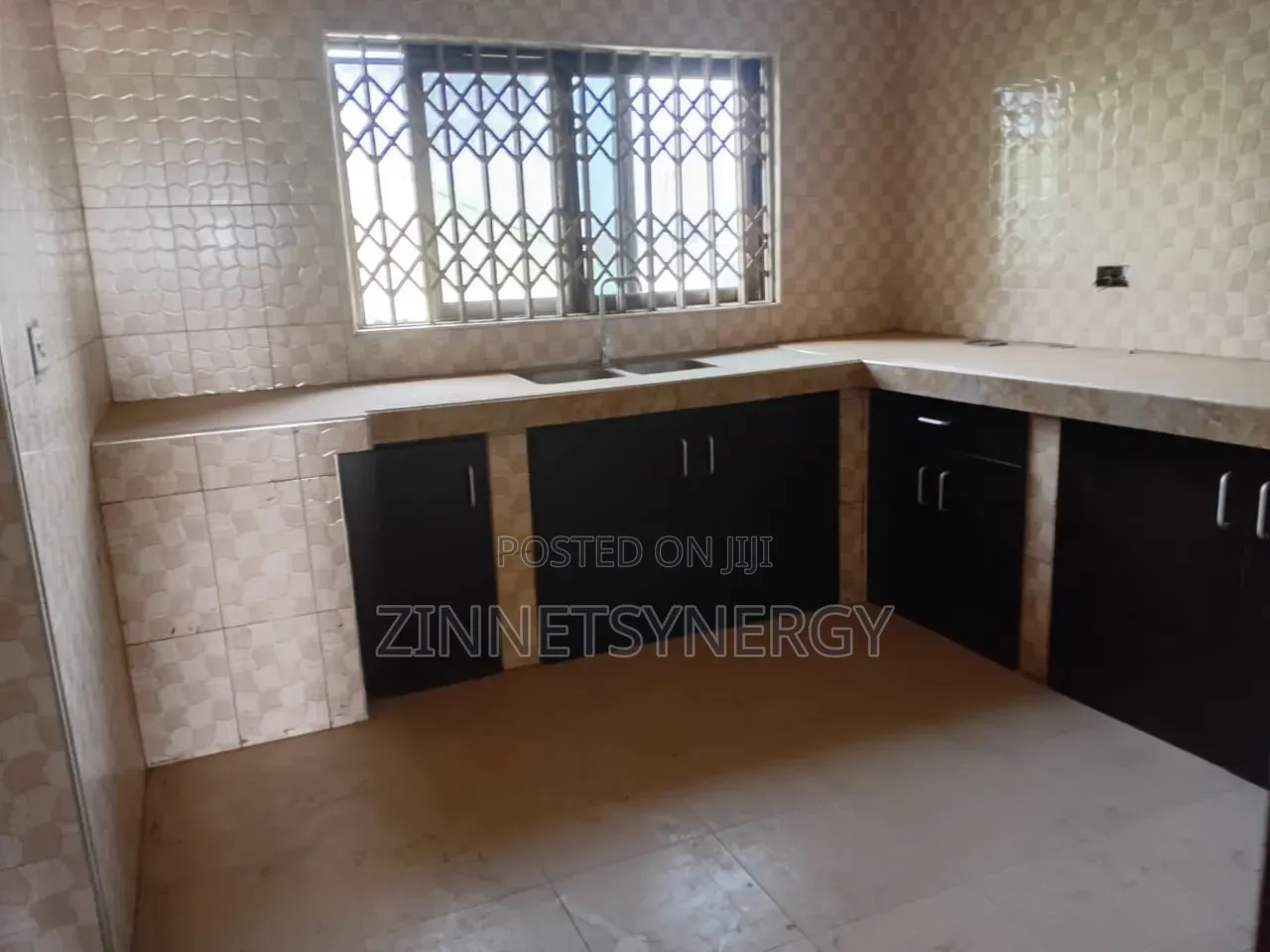 2bdrm Apartment in Community 25 for sale