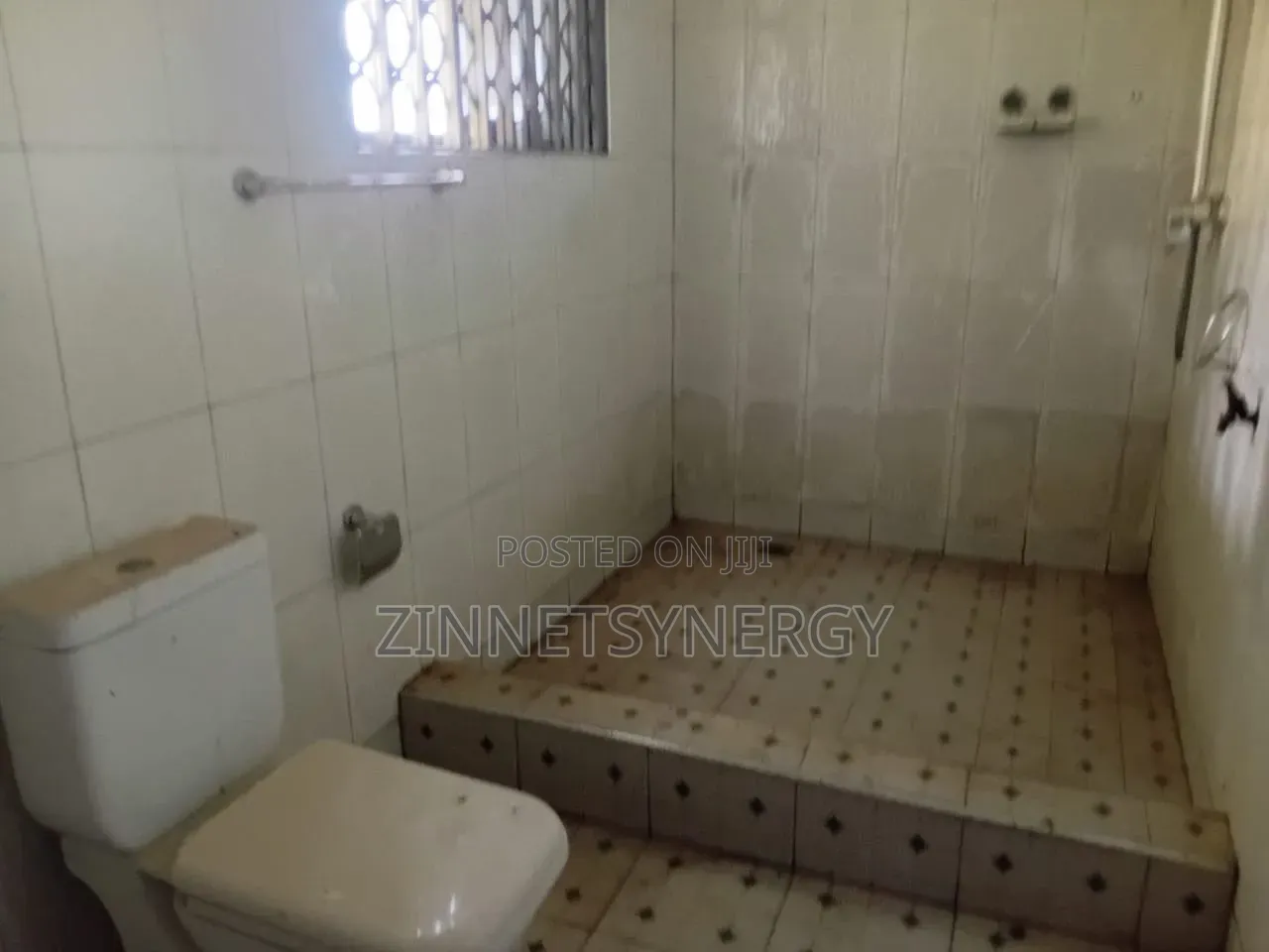 2bdrm Apartment in Community 25 for sale