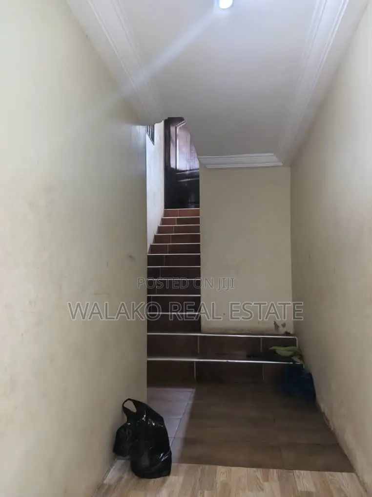 4bdrm House in Ablekuma for rent