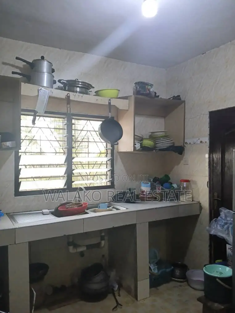 4bdrm House in Ablekuma for rent
