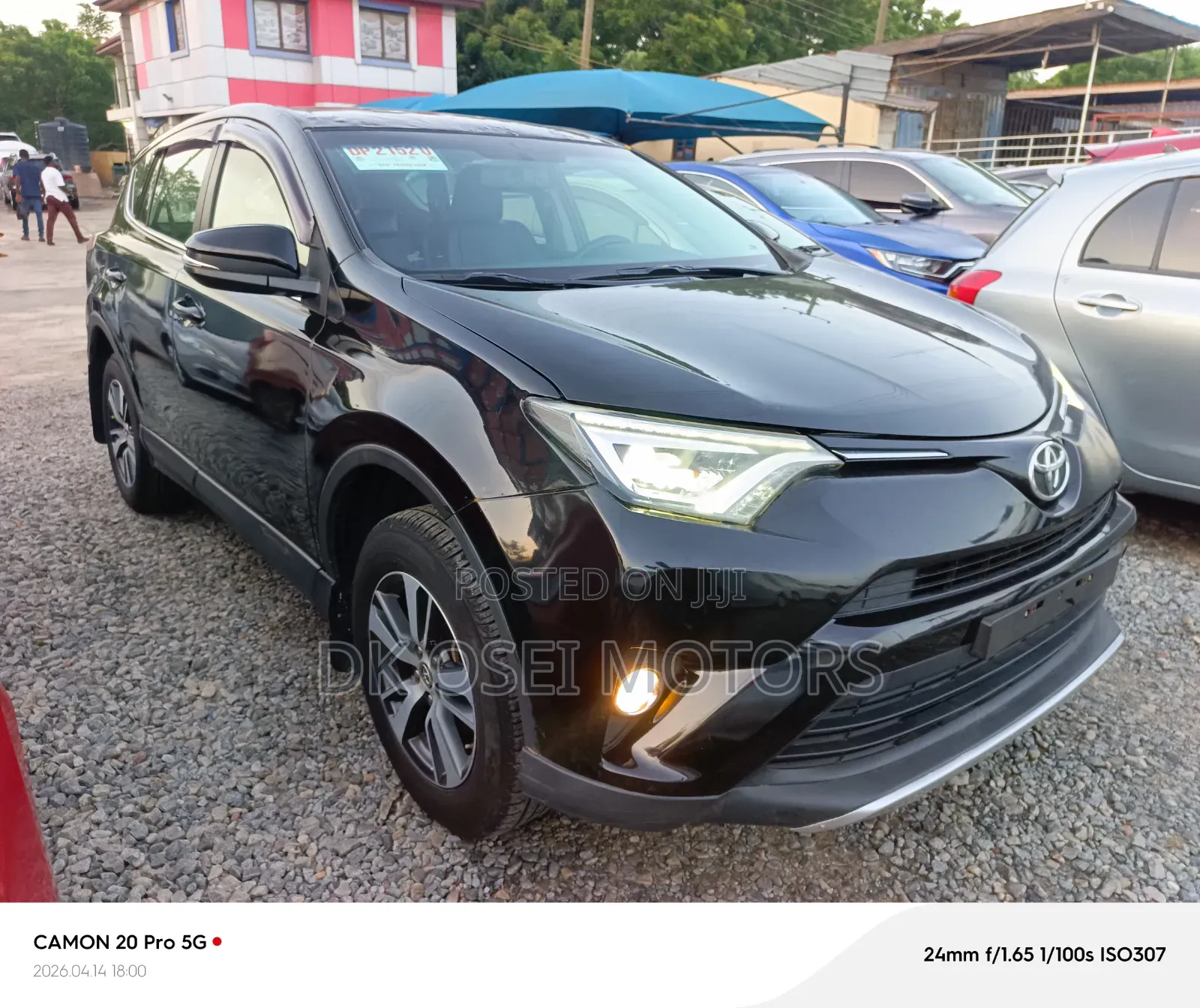 Toyota RAV4 Limited AWD (2.5L 4cyl 6A) 2017 Black