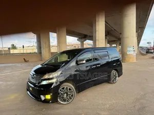 Toyota Vellfire 2010 Black