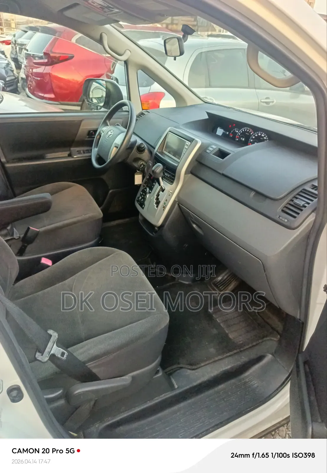 Toyota Voxy 2012 White