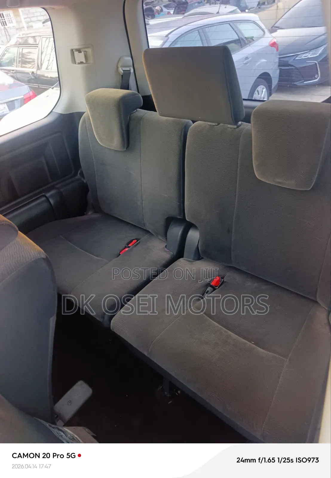 Toyota Voxy 2012 White